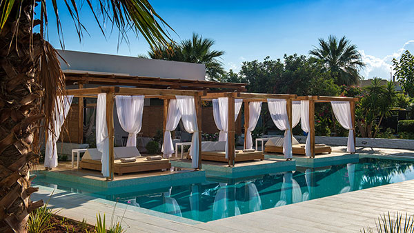 Enorme Lifestyle Beach Resort